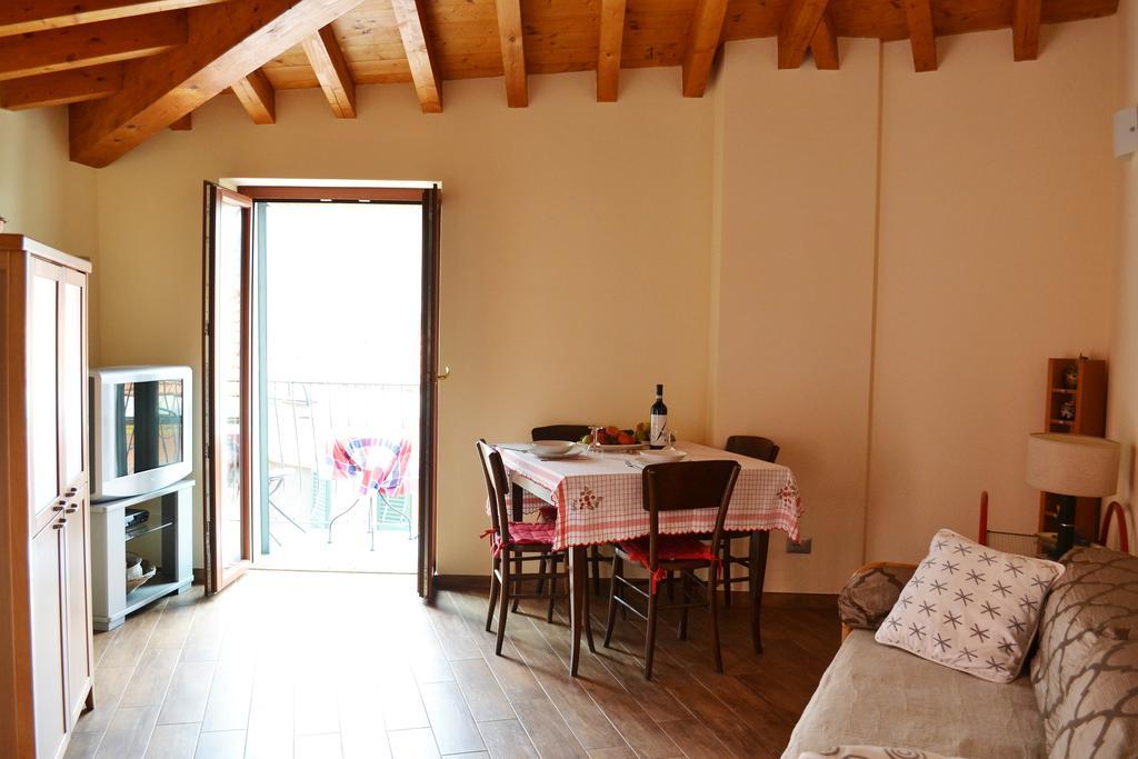 Casa Rossana Villa Vasia Екстериор снимка